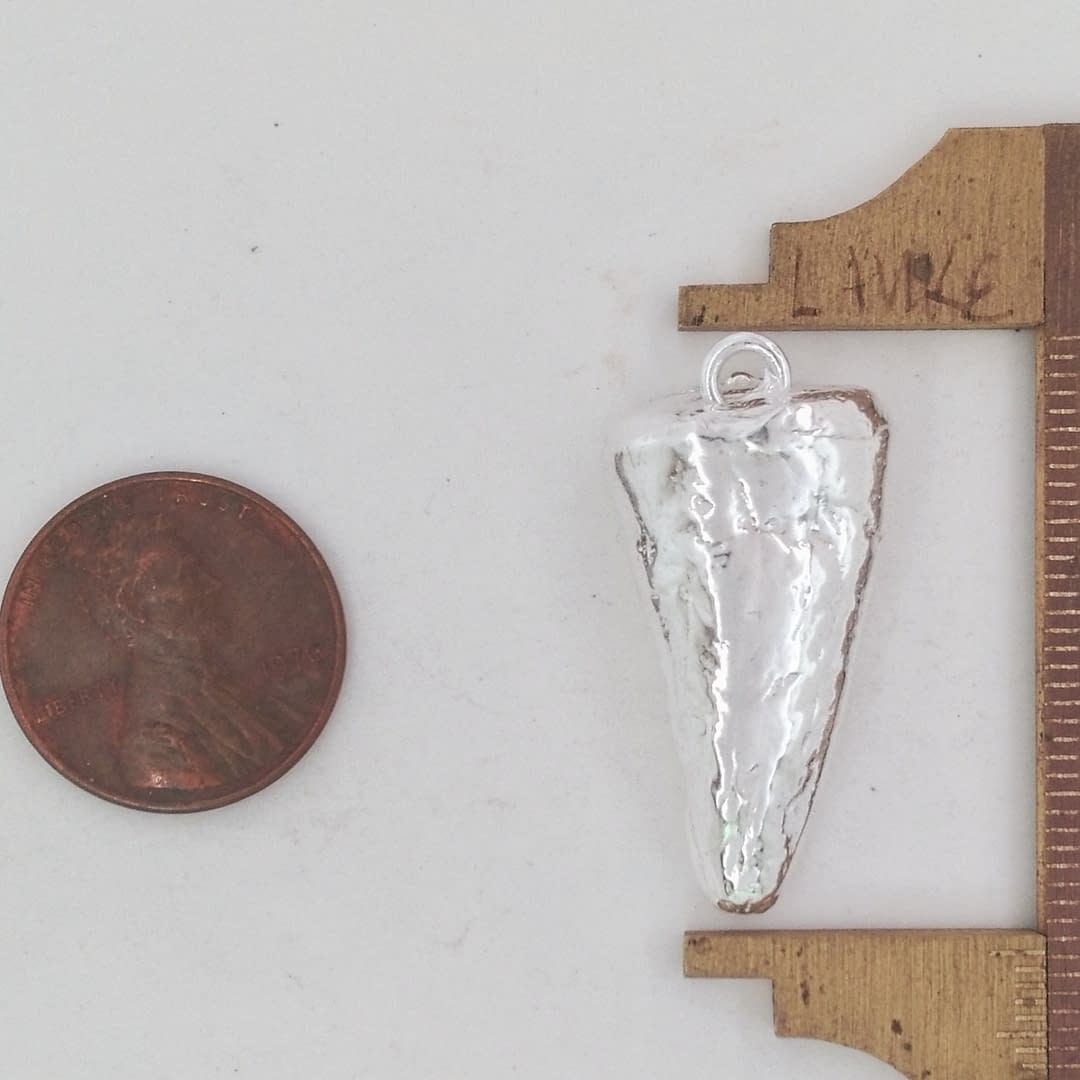 Silver Arthur Tiger Canine Pendant - Image 3