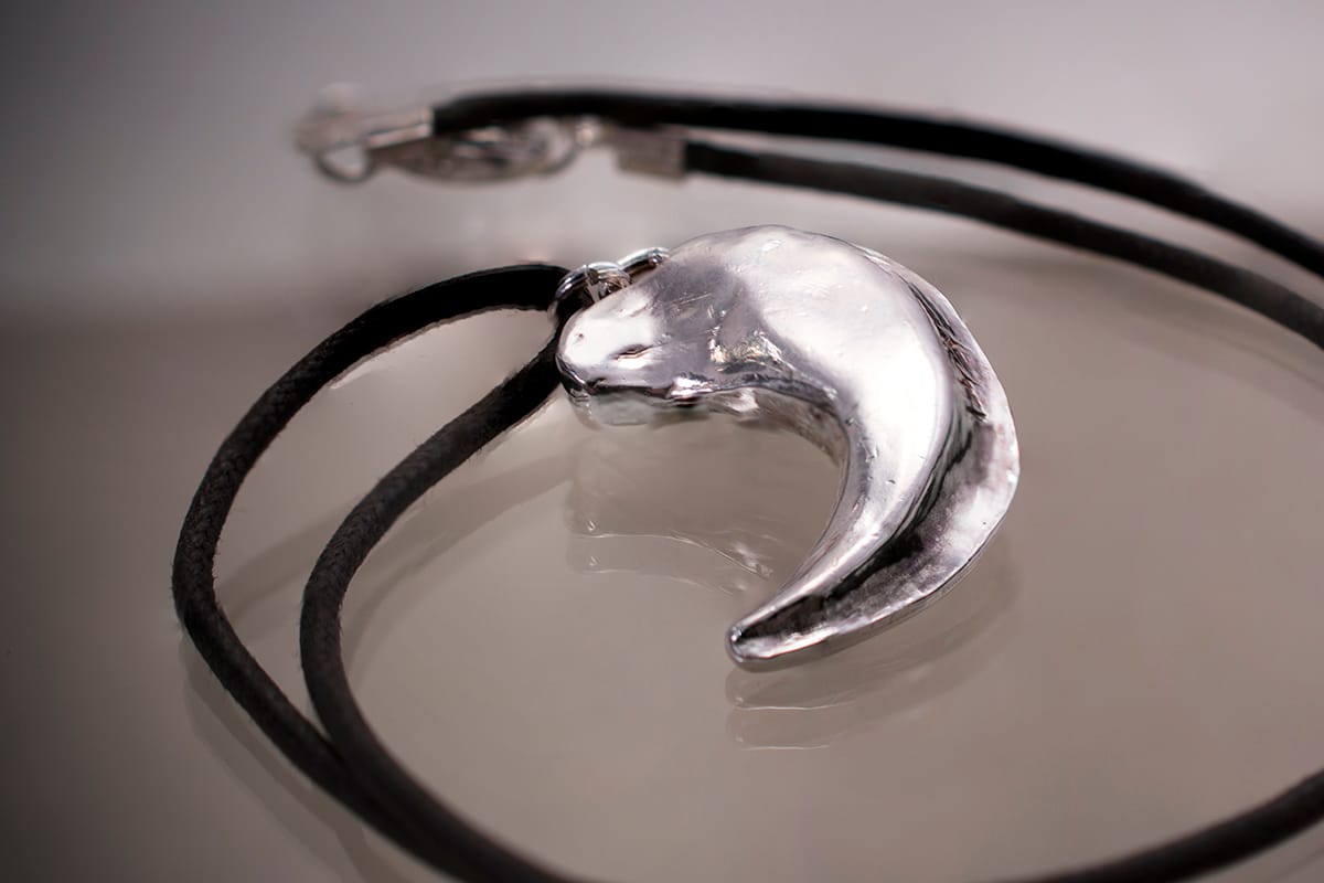 Sadie Lion Claw Silver Pendant